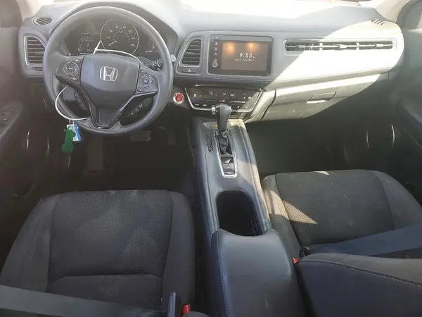 3CZRU6H55KM711878 2019 HONDA HR-V - Image 8