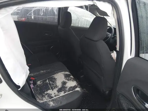 3CZRU6H55KM715705 2019 HONDA HR-V - Image 8