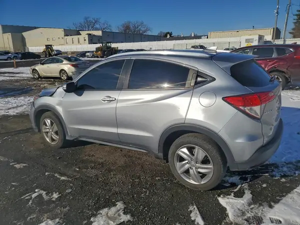 3CZRU6H55KM720385 2019 HONDA HR-V - Image 2