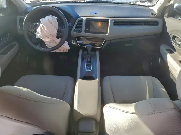3CZRU6H55KM720385 2019 HONDA HR-V - Image 8