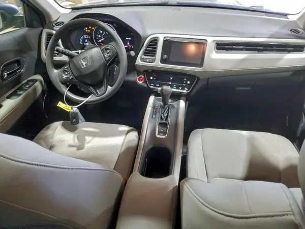 3CZRU6H55KM721584 2019 HONDA HR-V - Image 8