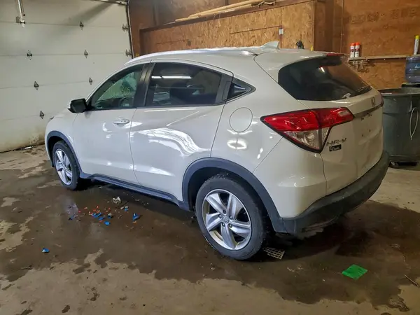 3CZRU6H55KM723397 2019 HONDA HR-V - Image 2