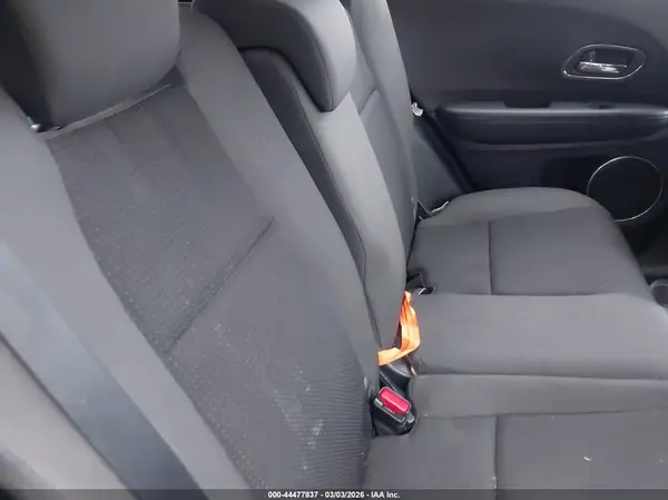 3CZRU6H55KM724758 2019 HONDA HR-V - Image 8