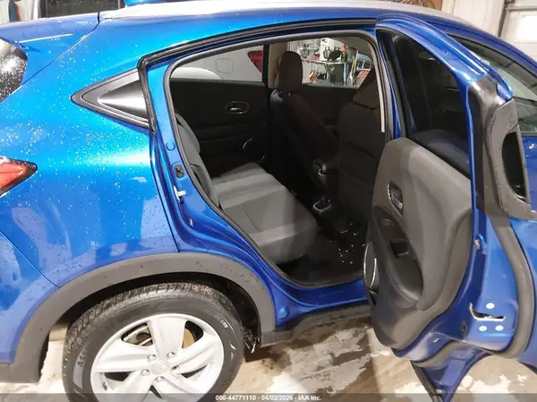 3CZRU6H55KM727143 2019 HONDA HR-V - Image 8