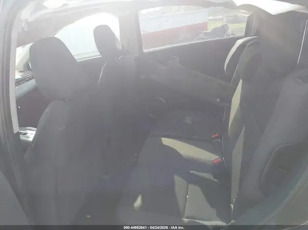 3CZRU6H55KM729071 2019 HONDA HR-V - Image 8