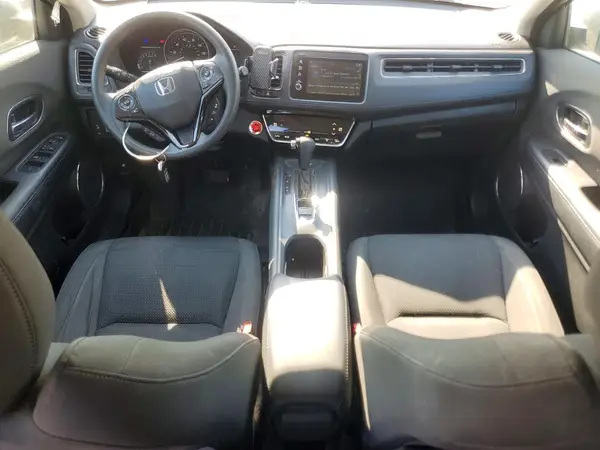 3CZRU6H55KM732424 2019 HONDA HR-V - Image 8