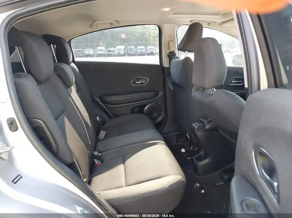 3CZRU6H55KM736599 2019 HONDA HR-V - Image 8