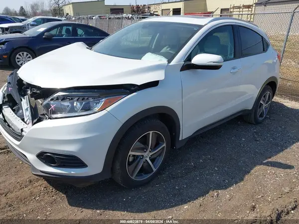3CZRU6H55MM727825 2021 HONDA HR-V - Image 2