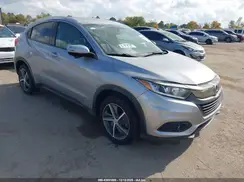 3CZRU6H55MM748674 2021 HONDA HR-V