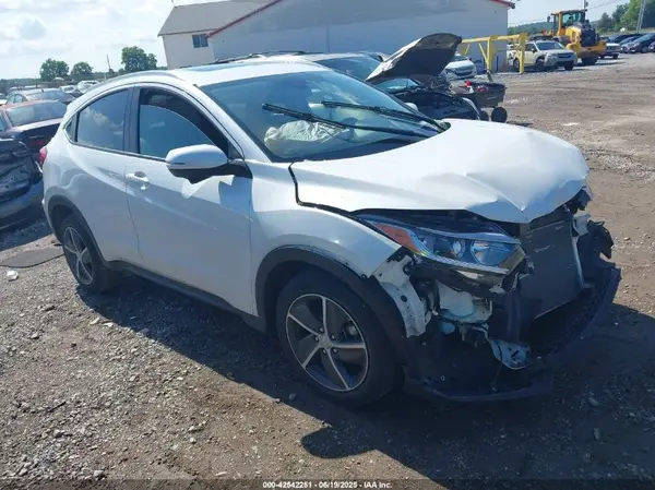 3CZRU6H55MM756676 2021 HONDA HR-V - Image 1