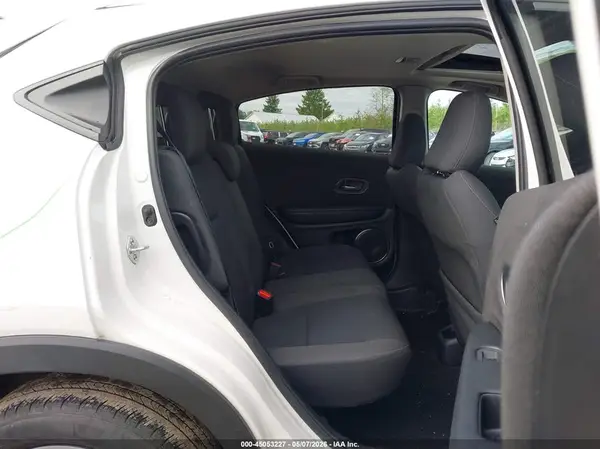 3CZRU6H55NM704644 2022 HONDA HR-V - Image 8