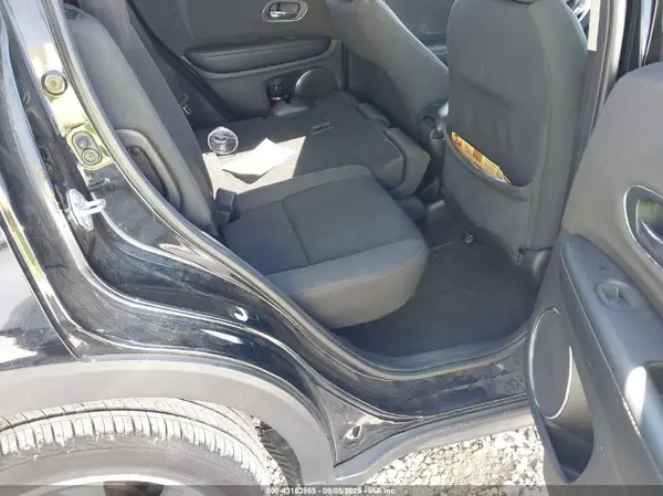 3CZRU6H55NM707270 2022 HONDA HR-V - Image 8