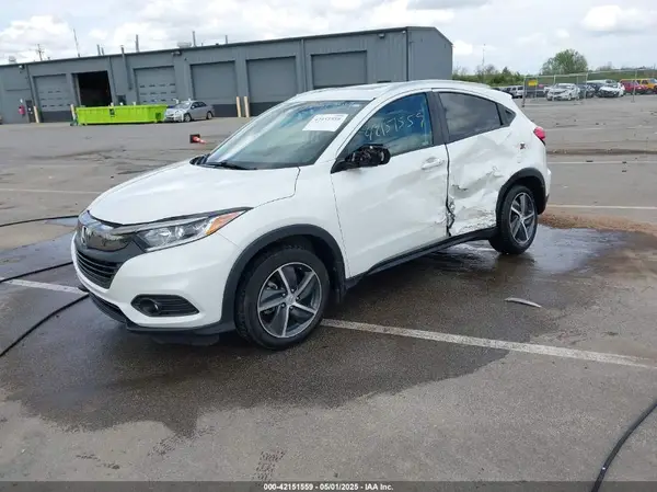 3CZRU6H55NM746487 2022 HONDA HR-V - Image 2