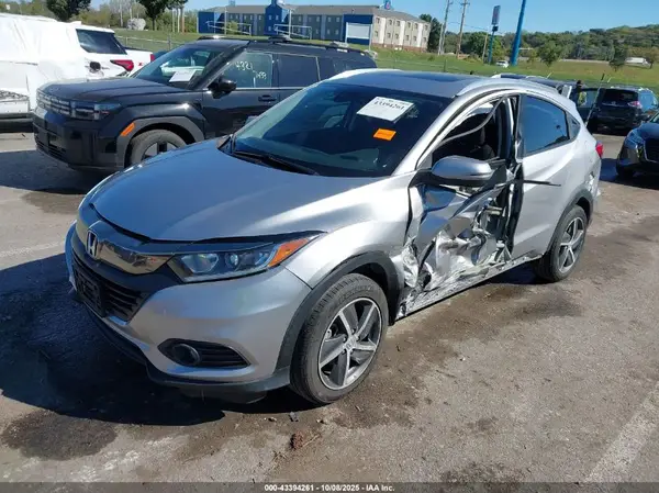 3CZRU6H55NM754685 2022 HONDA HR-V - Image 2