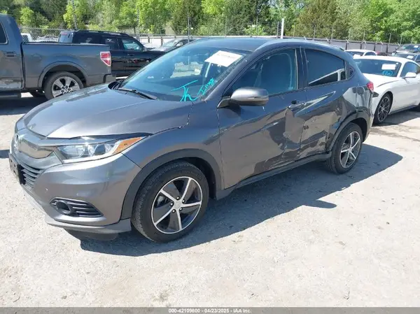 3CZRU6H55NM767582 2022 HONDA HR-V - Image 2