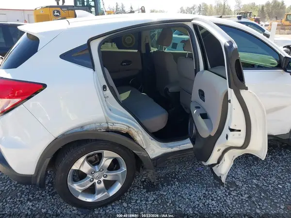 3CZRU6H56GM703098 2016 HONDA HR-V - Image 8