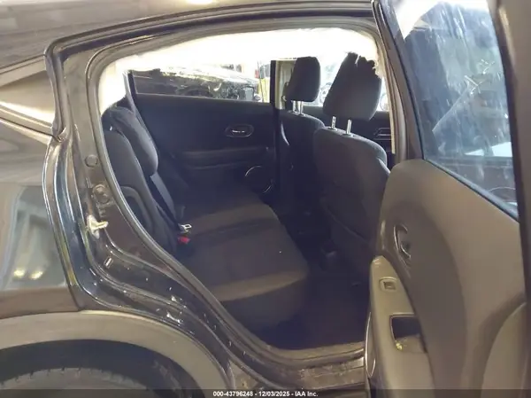 3CZRU6H56GM710259 2016 HONDA HR-V - Image 8