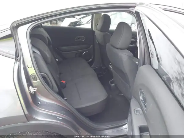 3CZRU6H56GM722282 2016 HONDA HR-V - Image 8
