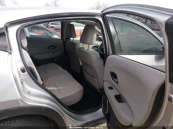 3CZRU6H56GM732343 2016 HONDA HR-V - Image 8