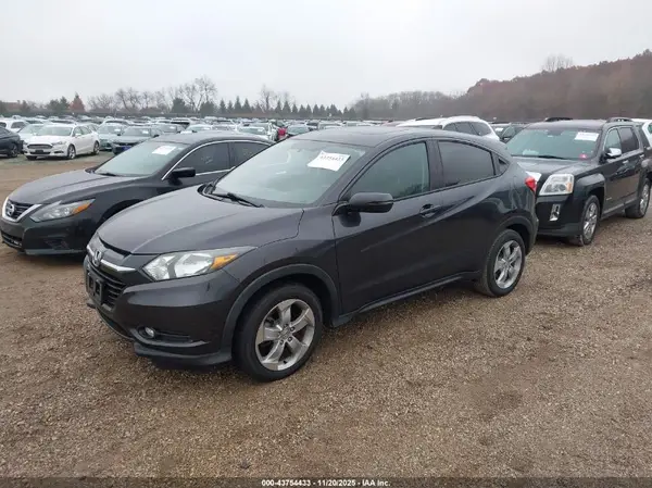 3CZRU6H56GM748798 2016 HONDA HR-V - Image 2