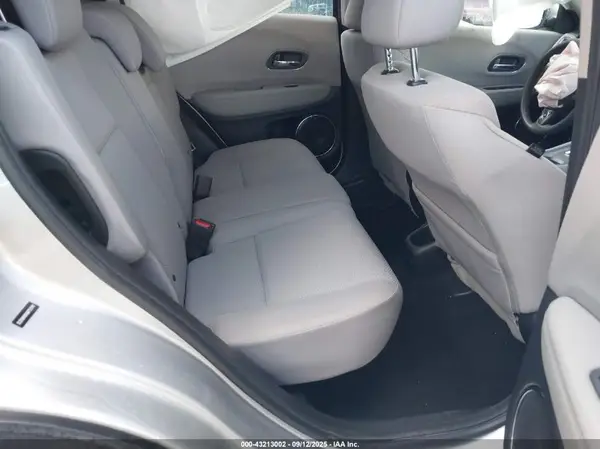 3CZRU6H56GM753340 2016 HONDA HR-V - Image 8