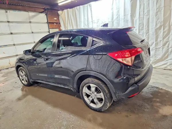 3CZRU6H56GM757145 2016 HONDA HR-V - Image 2