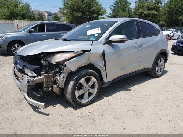 3CZRU6H56GM765701 2016 HONDA HR-V - Image 2