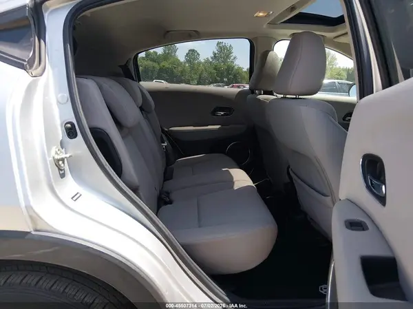 3CZRU6H56GM765701 2016 HONDA HR-V - Image 8