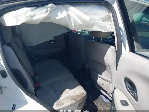 3CZRU6H56GM768498 2016 HONDA HR-V - Image 8