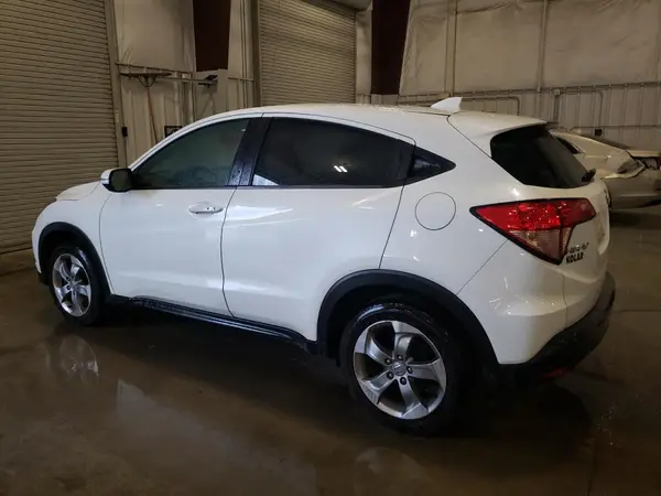 3CZRU6H56GM768517 2016 HONDA HR-V - Image 2