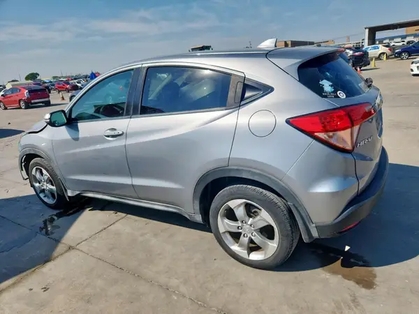 3CZRU6H56HG701755 2017 HONDA HR-V - Image 2