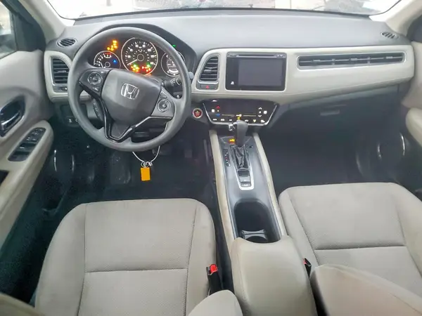 3CZRU6H56HG701805 2017 HONDA HR-V - Image 8