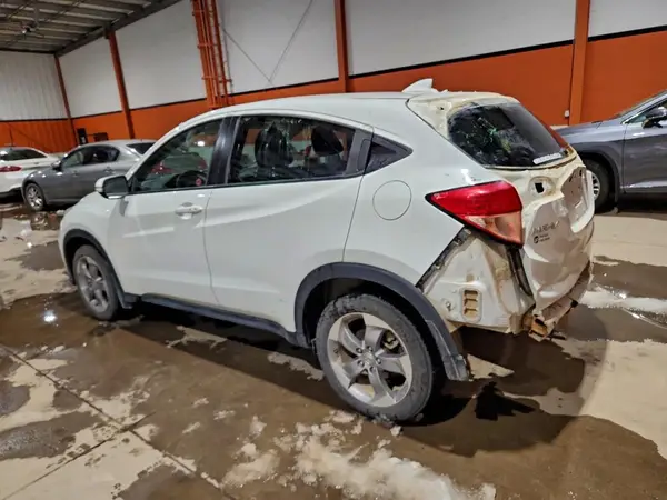 3CZRU6H56HM101321 2017 HONDA HR-V - Image 2