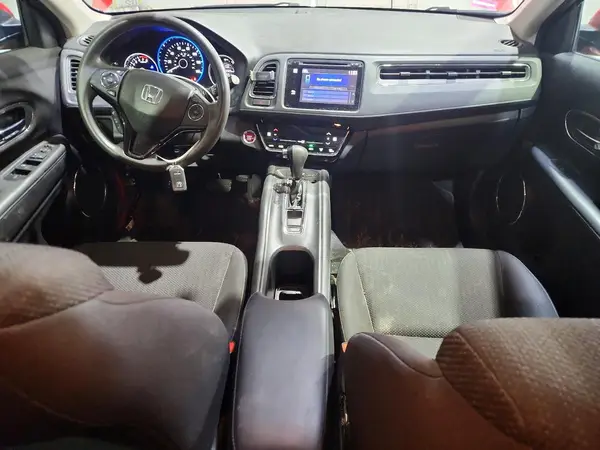 3CZRU6H56HM701191 2017 HONDA HR-V - Image 8