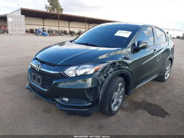 3CZRU6H56HM713034 2017 HONDA HR-V - Image 2