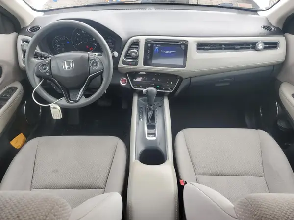 3CZRU6H56HM714796 2017 HONDA HR-V - Image 8