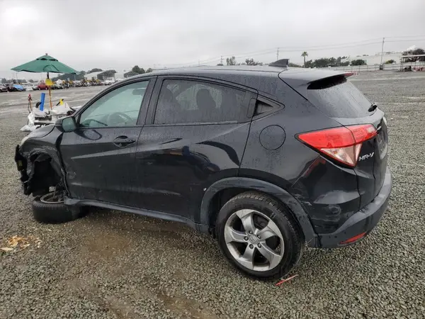 3CZRU6H56HM717018 2017 HONDA HR-V - Image 2