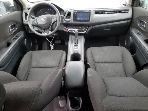 3CZRU6H56HM717018 2017 HONDA HR-V - Image 8