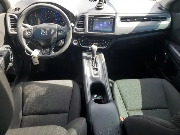 3CZRU6H56HM719822 2017 HONDA HR-V - Image 8