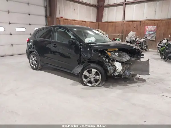 3CZRU6H56HM722297 2017 HONDA HR-V - Image 1