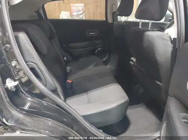 3CZRU6H56HM722297 2017 HONDA HR-V - Image 8