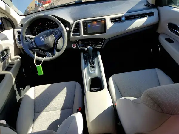 3CZRU6H56HM722736 2017 HONDA HR-V - Image 8