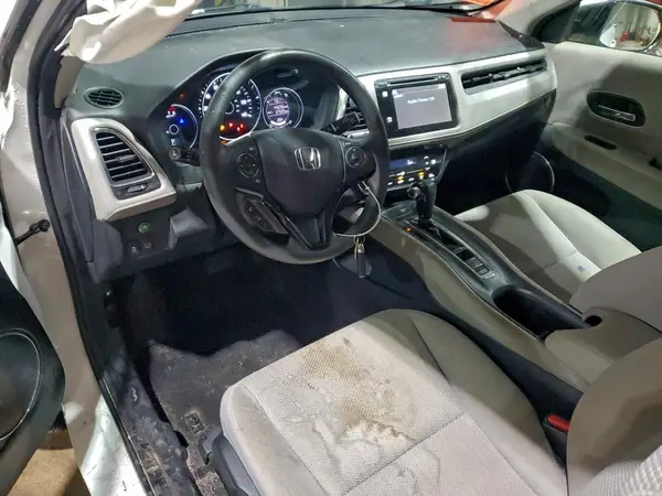 3CZRU6H56HM727127 2017 HONDA HR-V - Image 8
