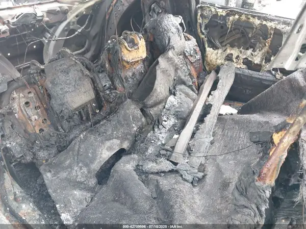 3CZRU6H56HM731520 2017 HONDA HR-V - Image 8