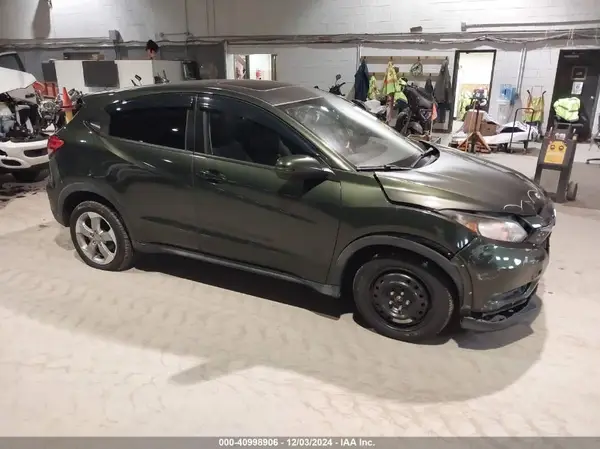 3CZRU6H56HM732411 2017 HONDA HR-V - Image 1