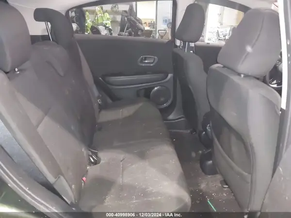 3CZRU6H56HM732411 2017 HONDA HR-V - Image 8