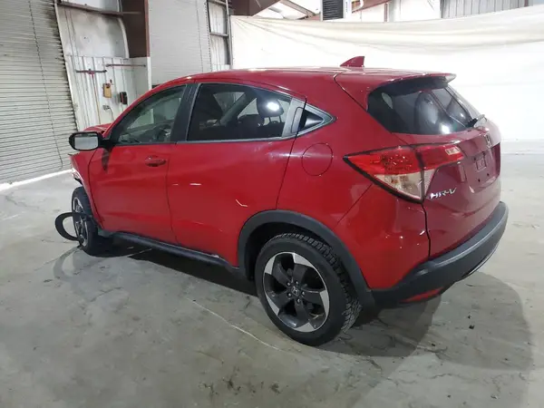 3CZRU6H56JG701471 2018 HONDA HR-V - Image 2