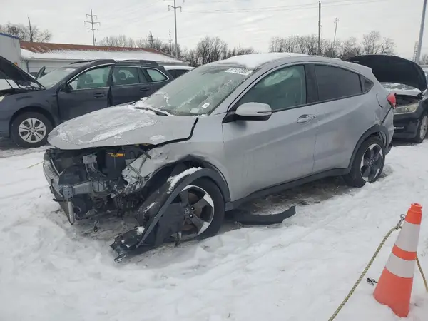 3CZRU6H56JG701583 2018 HONDA HR-V - Image 1