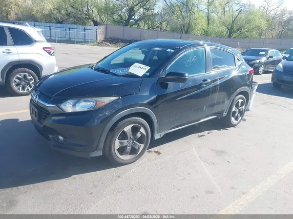 3CZRU6H56JG702507 2018 HONDA HR-V - Image 2