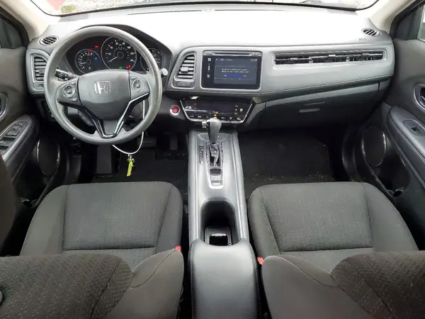 3CZRU6H56JG704712 2018 HONDA HR-V - Image 8